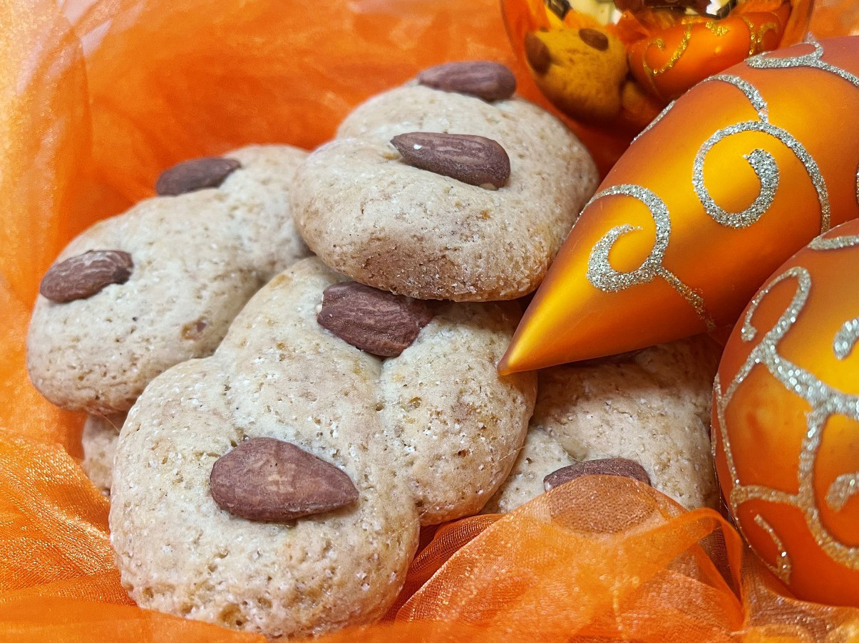 I Susamielli: i biscotti natalizi a forma di “S” -Travel Amalfi Coast