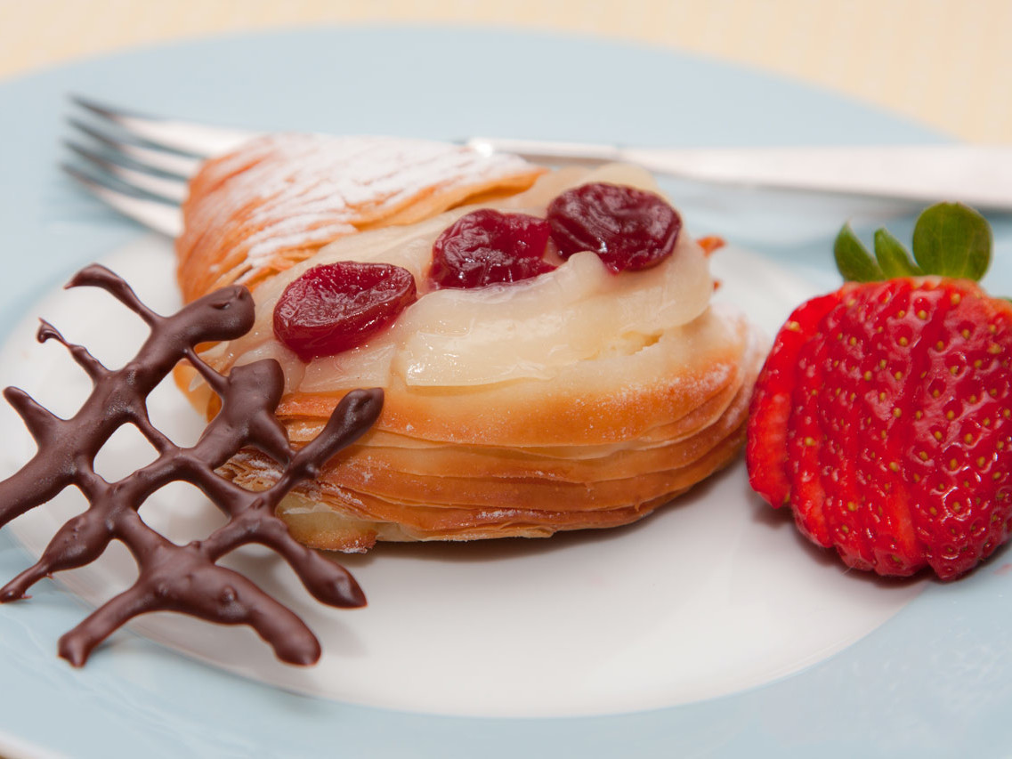 La Sfogliatella Santa Rosa - Travel Amalfi Coast by Travelmar